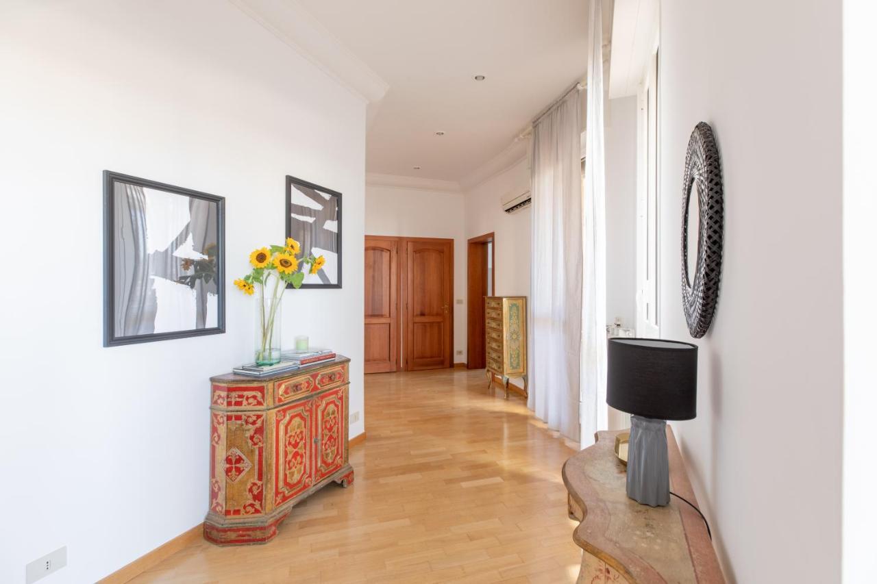 Apartamento Iflat Spacious Penthouse Near The Vatican City Roma Exterior foto