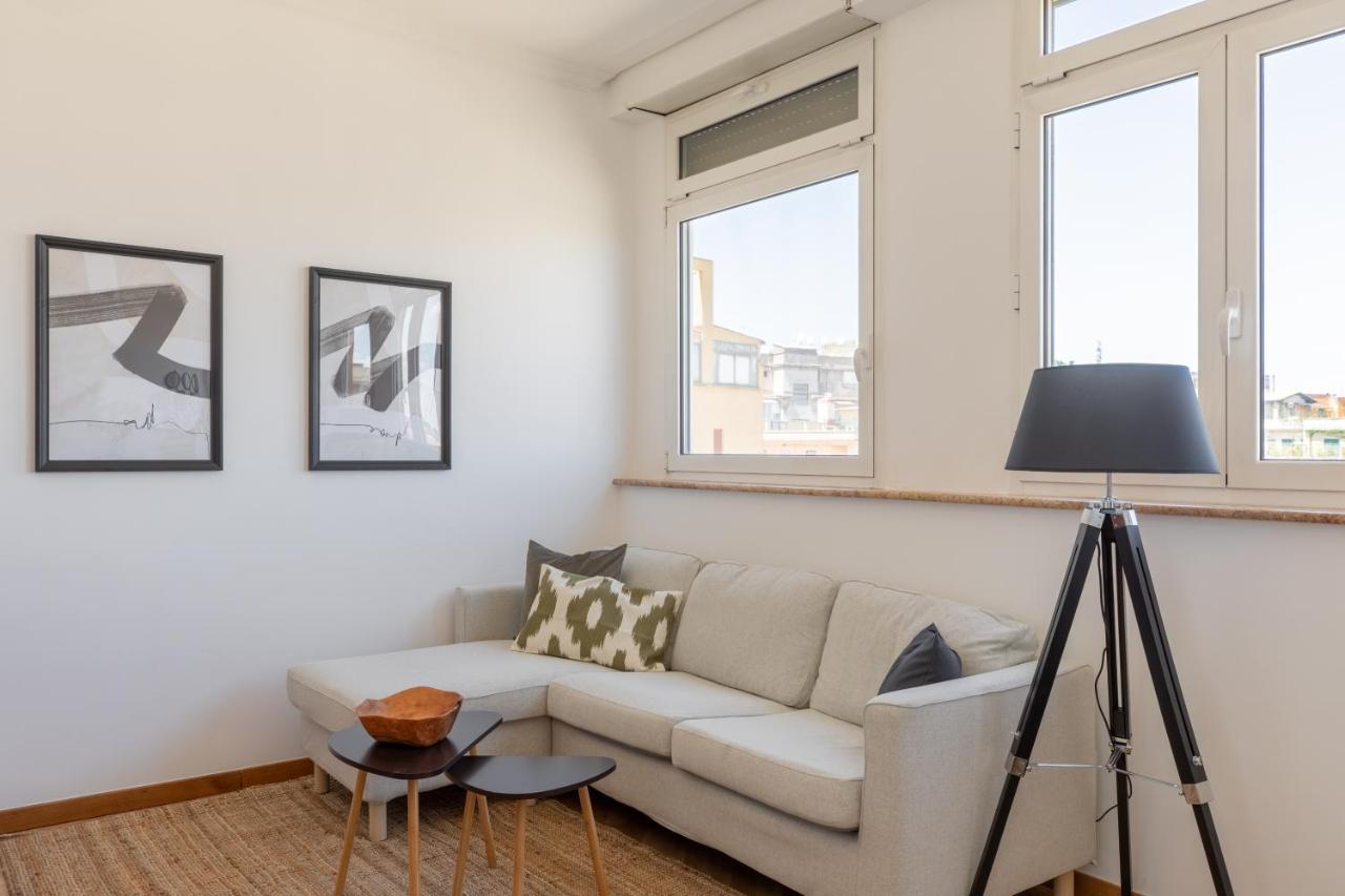 Apartamento Iflat Spacious Penthouse Near The Vatican City Roma Exterior foto